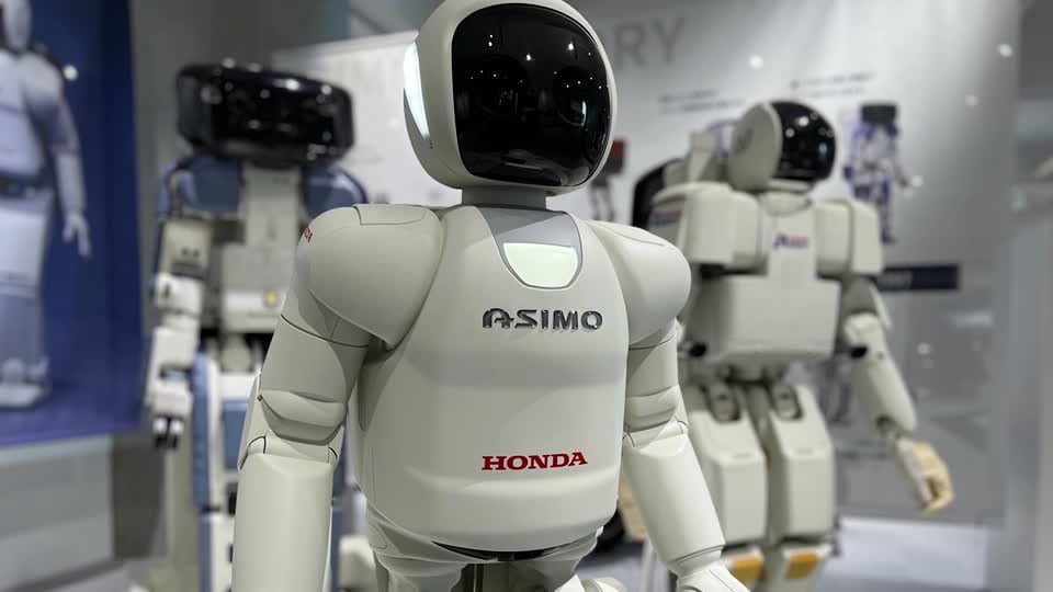 First Shift: Auto industry looks to humanoid robots as the future of innovation