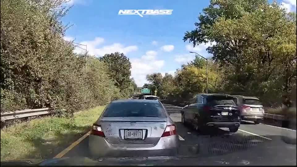 More automakers are adding dash cams